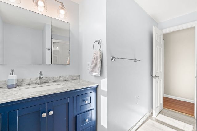 10 Garden Brook Rd, Billerica, MA 01821
