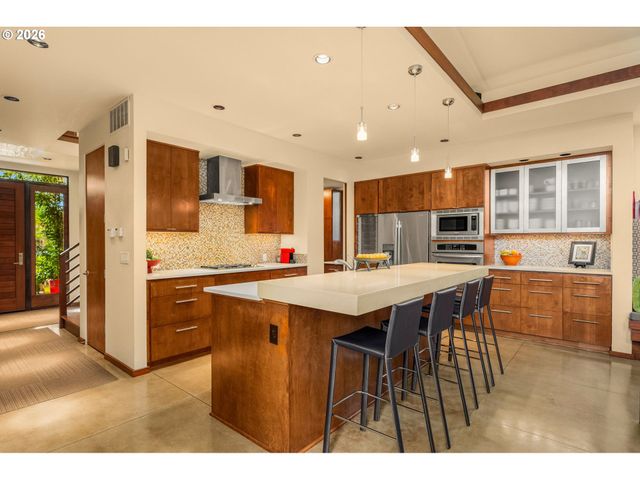 7132 N CONCORD Ave, Portland, OR 97217