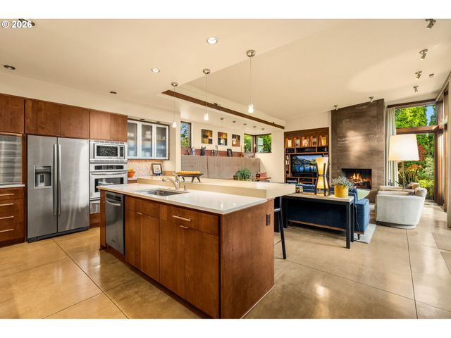 7132 N CONCORD Ave, Portland, OR 97217
