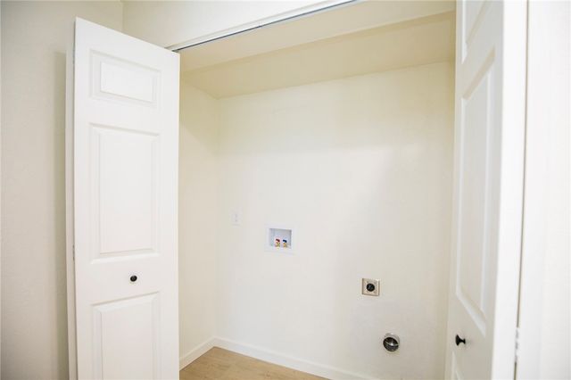 10 McIntosh Lane, Bentonville, AR 72712