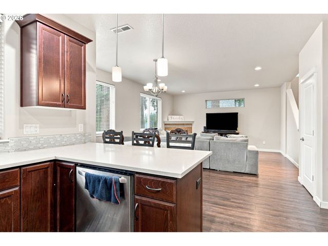 2895 Ne 59TH St, Vancouver, WA 98663