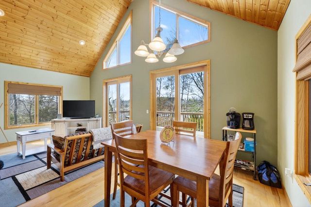 W8510 Lake Point Court, Oxford, WI 53952
