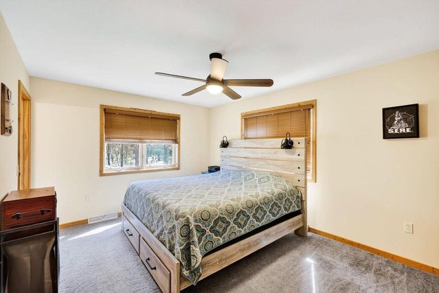 W8510 Lake Point Court, Oxford, WI 53952