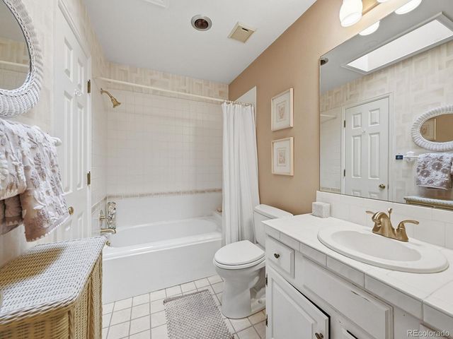 7394 S Monaco Street, Centennial, CO 80112