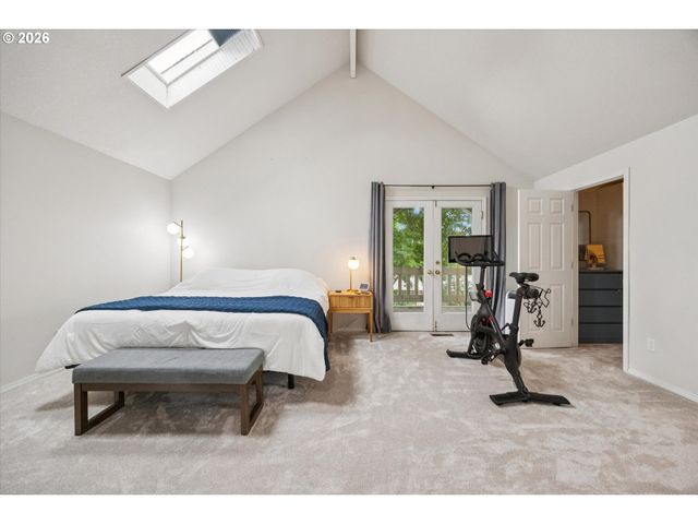 17500 Nw WOODMERE Ct, Beaverton, OR 97006