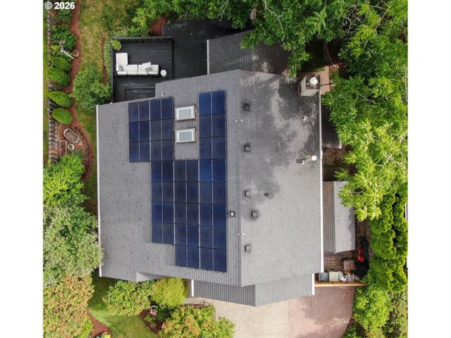 17500 Nw WOODMERE Ct, Beaverton, OR 97006