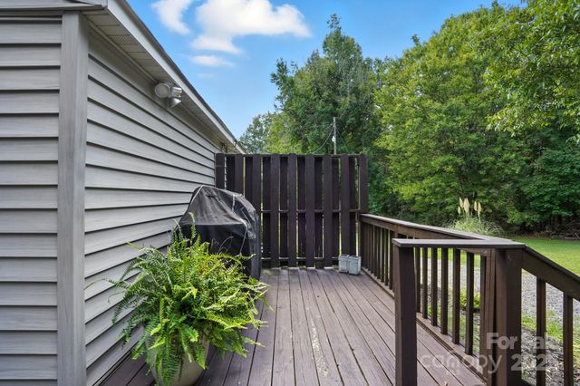 4825 Edgeland Road, Edgemoor, SC 29712
