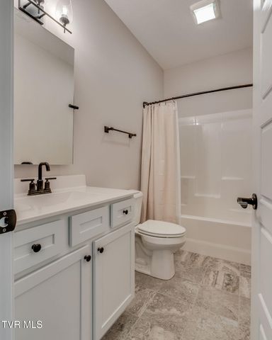 348 Miss Maude Patton Lane, Jonesborough, TN 37659