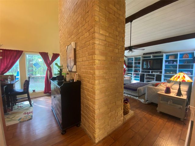 26604 Edgewood, Huntsville, TX 77320