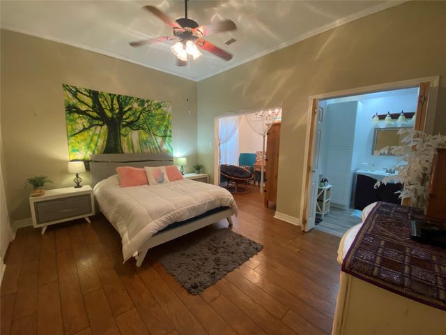 26604 Edgewood, Huntsville, TX 77320