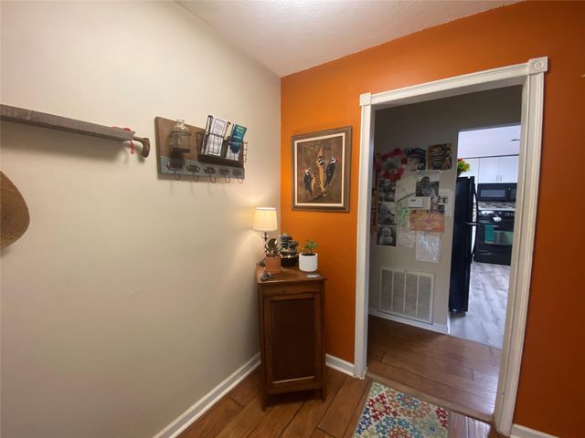 26604 Edgewood, Huntsville, TX 77320