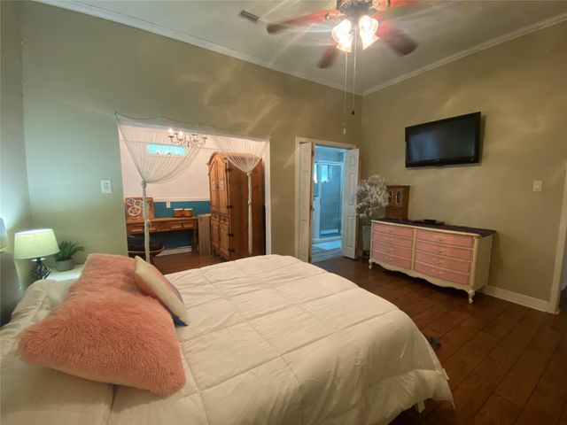 26604 Edgewood, Huntsville, TX 77320