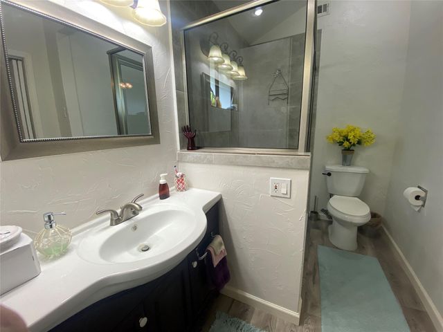 26604 Edgewood, Huntsville, TX 77320