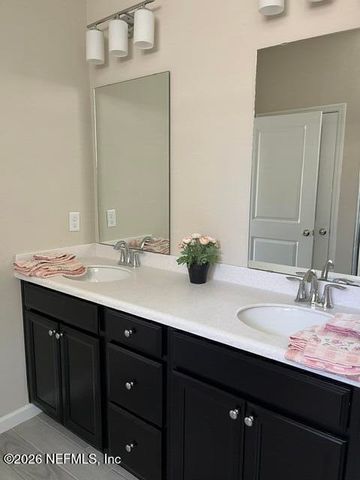 2140 MAJOR OAK Street, Jacksonville, FL 32218