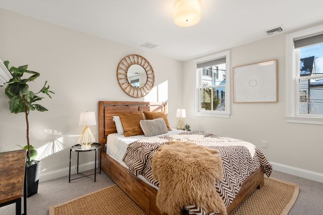 259 Hurley Street 4, Cambridge, MA 02141