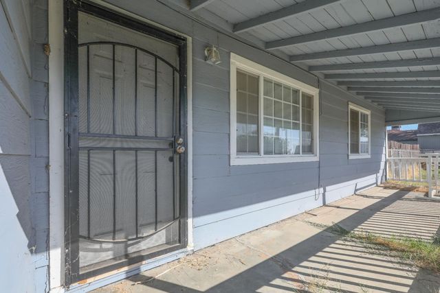 2827 Toy Ave, Sacramento, CA 95822