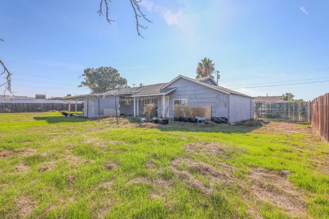 2827 Toy Ave, Sacramento, CA 95822