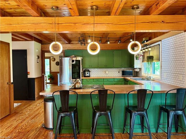 4547 NC Highway 704 W, Westfield, NC 27053
