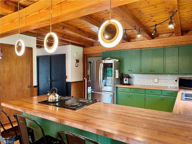 4547 NC Highway 704 W, Westfield, NC 27053
