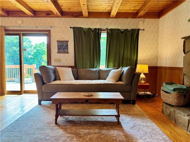 4547 NC Highway 704 W, Westfield, NC 27053