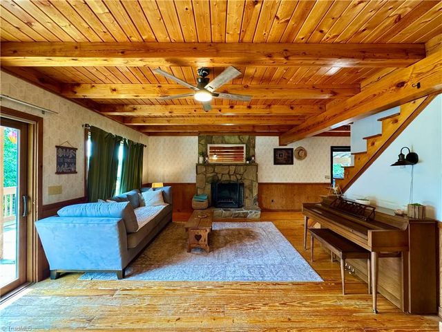 4547 NC Highway 704 W, Westfield, NC 27053