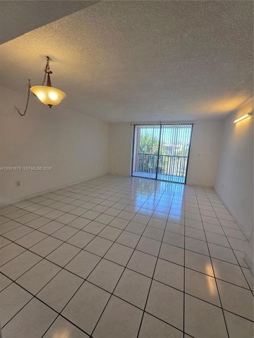 8600 SW 133rd Ave Rd 424, Miami, FL 33183