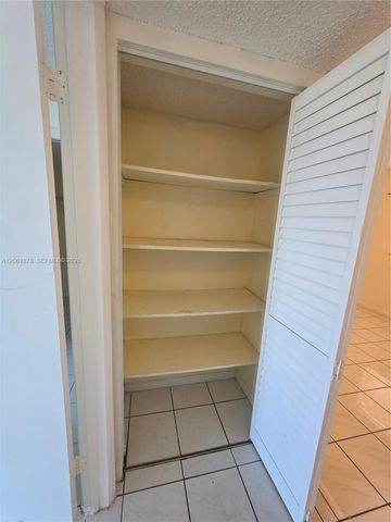 8600 SW 133rd Ave Rd 424, Miami, FL 33183