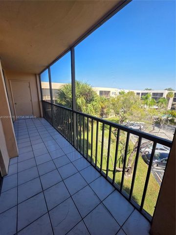 8600 SW 133rd Ave Rd 424, Miami, FL 33183