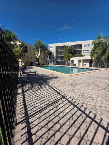 8600 SW 133rd Ave Rd 424, Miami, FL 33183