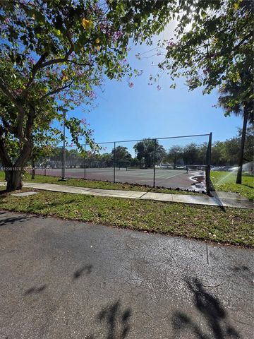 8600 SW 133rd Ave Rd 424, Miami, FL 33183