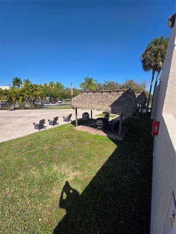 8600 SW 133rd Ave Rd 424, Miami, FL 33183