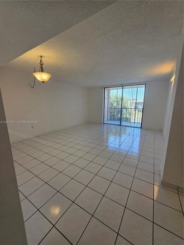 8600 SW 133rd Ave Rd 424, Miami, FL 33183