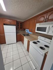 8600 SW 133rd Ave Rd 424, Miami, FL 33183