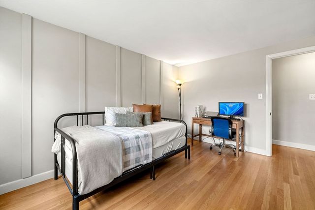 25 Fellsmere Ave, Wakefield, MA 01880
