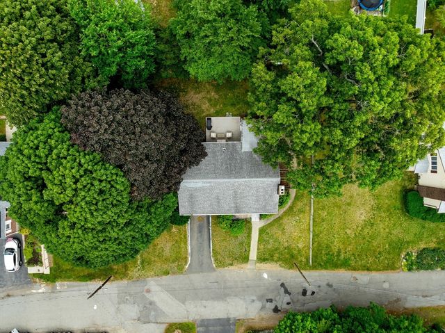 25 Fellsmere Ave, Wakefield, MA 01880