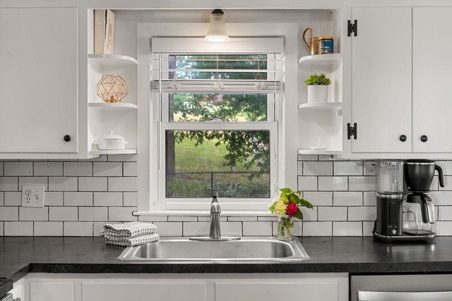 25 Fellsmere Ave, Wakefield, MA 01880