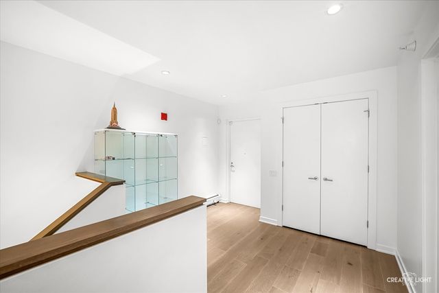 204 N Park Drive, Chicago, IL 60601