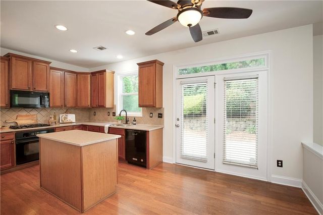 204 Northbrooke Court, Woodstock, GA 30188