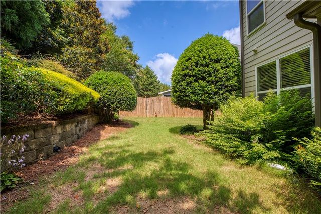 204 Northbrooke Court, Woodstock, GA 30188