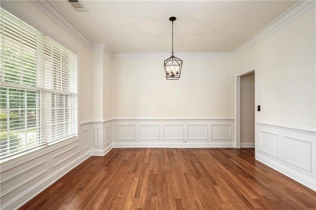 204 Northbrooke Court, Woodstock, GA 30188