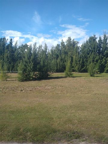 600 Layne Blvd 122, Hallandale Beach, FL 33009