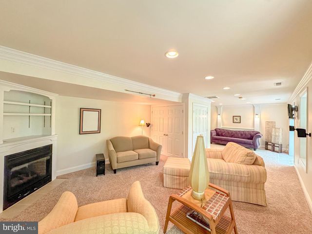 4120 GLOUSTER LN, Fredericksburg, VA 22408