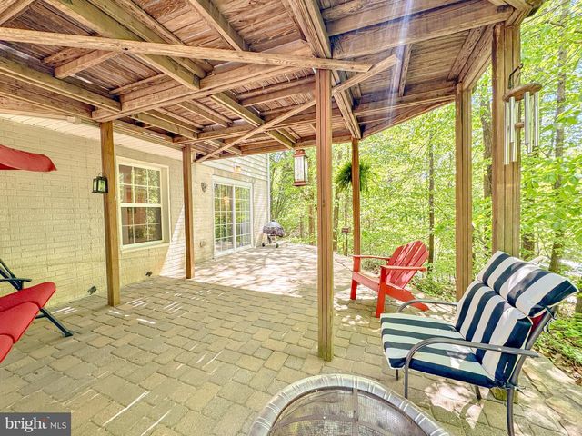 4120 GLOUSTER LN, Fredericksburg, VA 22408