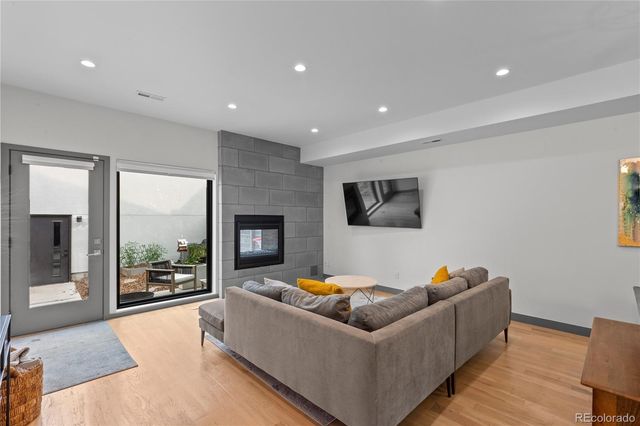 1654 Utica Street, Denver, CO 80204