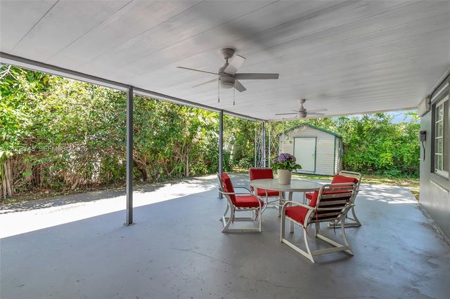 5971 W 13th Ave, Hialeah, FL 33012