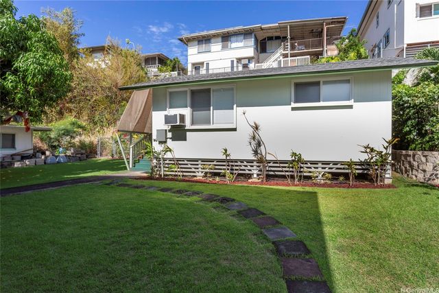 2138 Mahalo Street, Honolulu, HI 96817