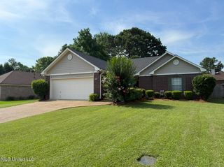2043 Branch Creek Drive, Byram, MS 39272