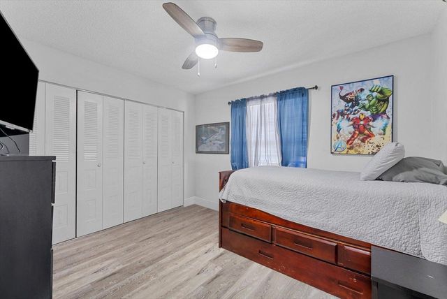 5648 Kimberton Way, Lake Worth, FL 33463