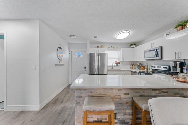 5648 Kimberton Way, Lake Worth, FL 33463