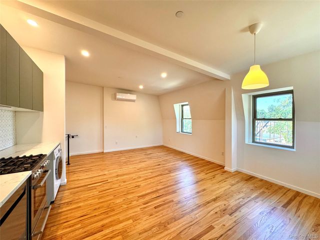 121 Lander Street 4, Newburgh, NY 12550